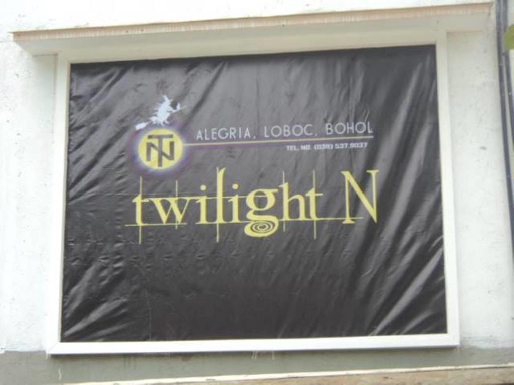 Twilight N Hotel Loboc Room photo